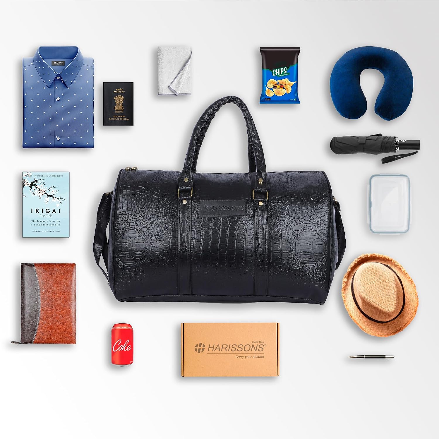 Terra Travel Duffel Bag | 32L | Premium Vegan Leather - Detail View